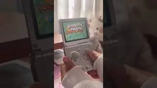 👾 this is NOT a gameboy sp #anbernicrg35xxsp #retrogaming #emulator #nostalgia #nintendo #cozy