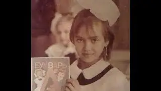 Эту девчонку гнобили в школе. А сегодня обидчики втайне от жен мечтают хотя бы о ее взгляде…