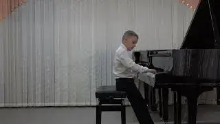 Пудов Егор(9 лет)/Д. Шостакович 