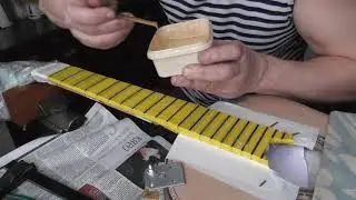Вклейка ладов в накладку на ЭДП(видео №763).