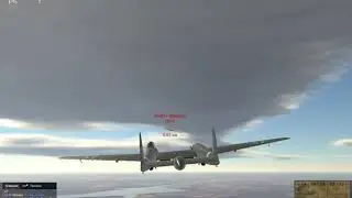 подрыв 5 тонной бомбы в воздухе под   бомбардировщиком  ПЕ- 8