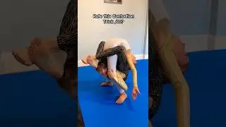 RATE THIS DUO CONTORTION SKILL /10! 🥨 