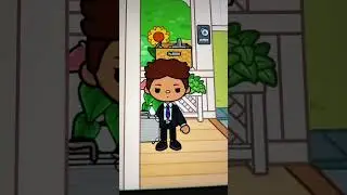 ⚠️ If this happens to you do not open the door ⚠️ 