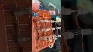 Что ЭТО?! ДИВАННЫЕ ЭКСПЕРТЫ ПОДСКАЖИТЕ