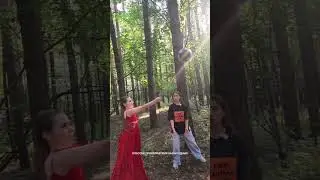 Волейбол в платье. В этом вся я. И мои Марс и Луна в первом доме 😁