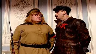 В Городке №60(2004) - Женщины на службе