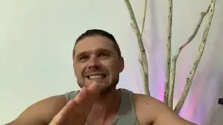 Максим Галкин ищет поддержки и совета как быть. Надо помочь человеку и все объяснить