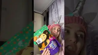 РАЗВЕЛА МЛАДШУЮ СЕСТРУ НА СЛАДКИЙ НАБОР