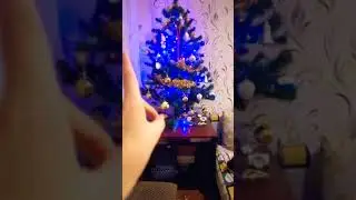 Украшаю ёлку 🎄