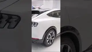 Электрический Ford Mustang? Да, такой есть! Mach-E