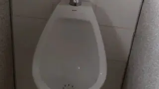 😐