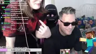 Dad Calls Daughter THICC While Live-streaming 😂 🤣💝