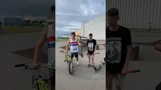 BMX vs Scoot! Кто выше прыгает!?? ##shorts #трюковойсамокат #велосипед #бмх