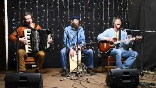 Медвежий Угол  -  Ночная гроза