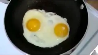поющая яичница