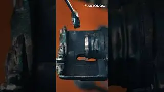Life hack: jak szybko wcisnąć tłok | AUTODOC 