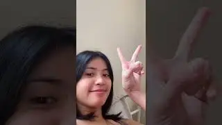 Melati Sesilia Live Tiktok Sambil Rebahan😁 