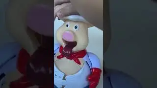 Pop the pig funtoy 