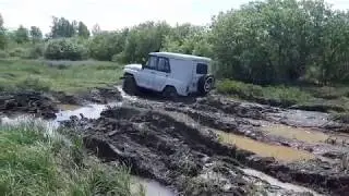УАЗ на колесах Forvard Safari 510