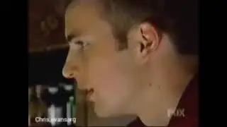 Chris Evans and Lindsey kiss..
