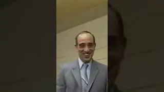Colombo Boss Carmine Persico prepares to represent himself in the Commission trial (1986)