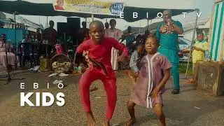 Chtistmas kids steps. Moment Ebio kids broke the stage with their hot 🔥 dance steps.