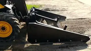 Repair of a dirt road with a JCB loader (part 1)