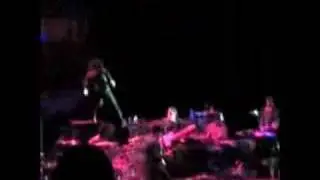 MARS VOLTA @CIRKUS 20/2 acting CRAZY on stage & in audience!