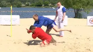 Самбо на песке: чемпионат Московской области