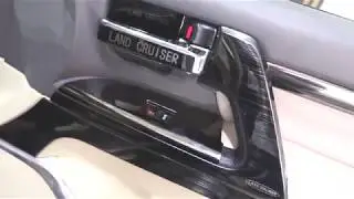 Стальные накладки на двери Land Cruiser 200