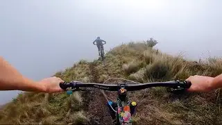 WE FOUND UNREAL MTB TRAILS IN THE JUNGLE!!