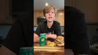 Mini Buger Meal 🍔 w/ olilpop mini! 