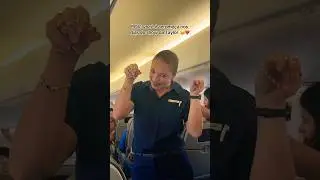 Taylor Swift fans flying to Brazil give flight attendant a bracelet 🫶❤️ 