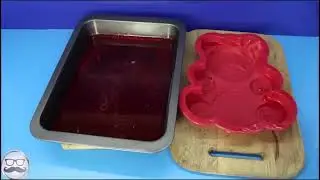 ЕЩЕ ОДИН ЖЕЛЕЙНЫЙ МЕДВЕДЬ ВЕСЕЛИТСЯ