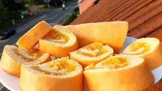 Готовим бисквитный рулет. Выпекаем сразу с начинкой