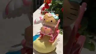 SHE IS TANNINGGGGGG#sanrio #hellokitty #cute#hawaii