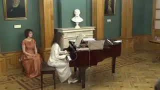 1) Стих, А. Дементьев, читает Наталия Бабкина  2) Ф.Шопен Прелюдия e moll Играет Александра Неплюева