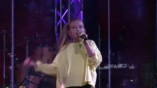 На десерт.  исп.  Куриненко Кристина.  Студия Конфетти
