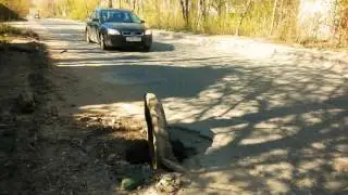 Открытый люк на дороге на улице 4 Меланжевая , Иваново