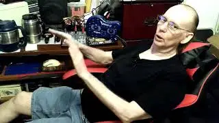 005 Computer Gaming Chair Unboxing Assembly Ergonomics 2021-10-11 03_50_47