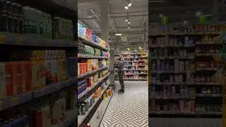 Внимание в магазине нищеброд 