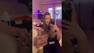 Что лежит в моей сумке 😅 