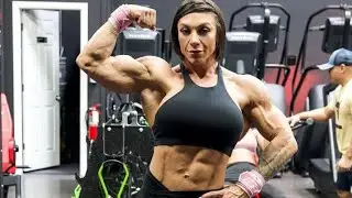 FBb pro Chelsea Dion female bodybuilding 2022 girls with muscles flexing HERBICEPS