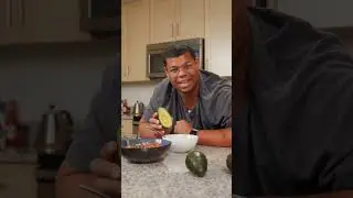 How to make homemade guacamole 🥑 