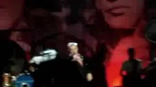 MORRISSEY - First of the gang to die (Live Oct 27 07 at NY)
