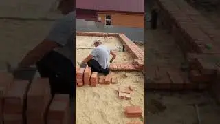 Цоколь.  Выравнивание фундамента.