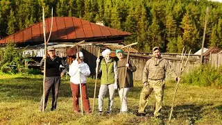 ЖИЗНЬ В ОДНОЙ ИЗ ДЕРЕВЕНЬ УРАЛА | ПОЗДНЯЯ СТРАДА С ДОЖДЯМИ И СЧАСТЛИВЫМ КОНЦОМ