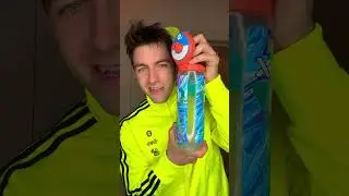 Mixing Green Lagoon Gatorade Pod + Blueberry Blast