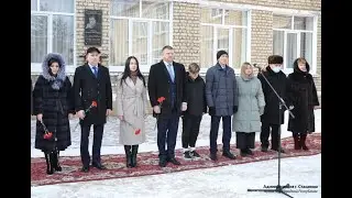 В Стаханове почтили память первого Главы ЛНР Валерия Болотова
