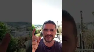 Александр Шпак сжег свой паспорт и предал Родину . Смотреть не приятно